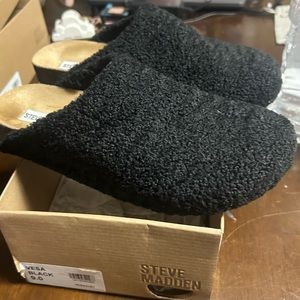 madden girl Prim Women's Clog Size 9 worn once